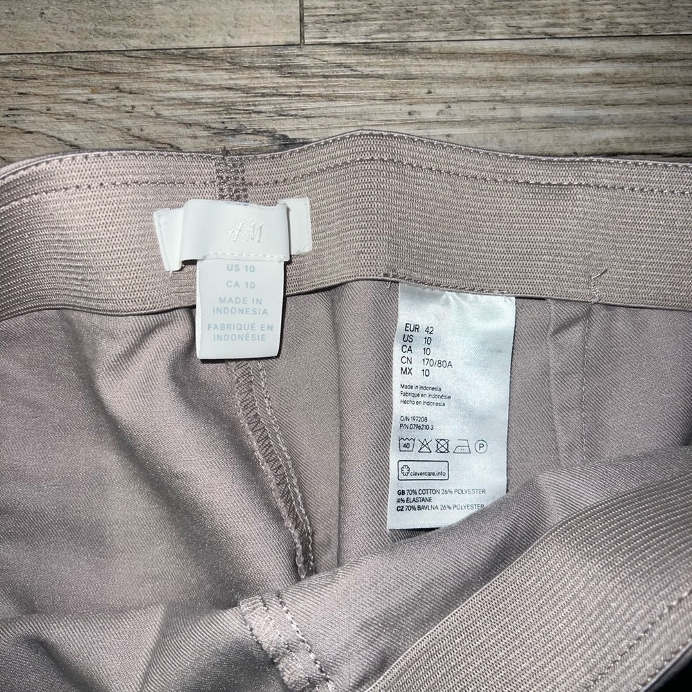 H&M pants - Picture 3 of 3